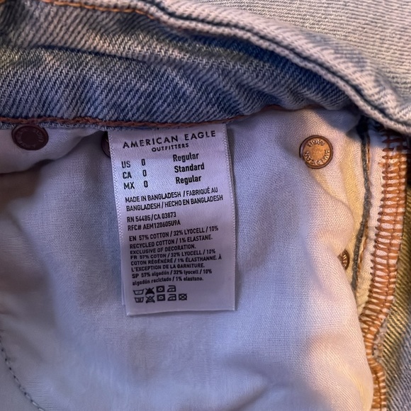 Size 0 American Eagle Curvy 90s Skinny Jean Regular - Picture 4 of 4